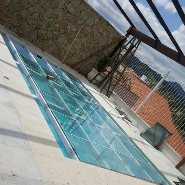 Pista de Dança de Vidro